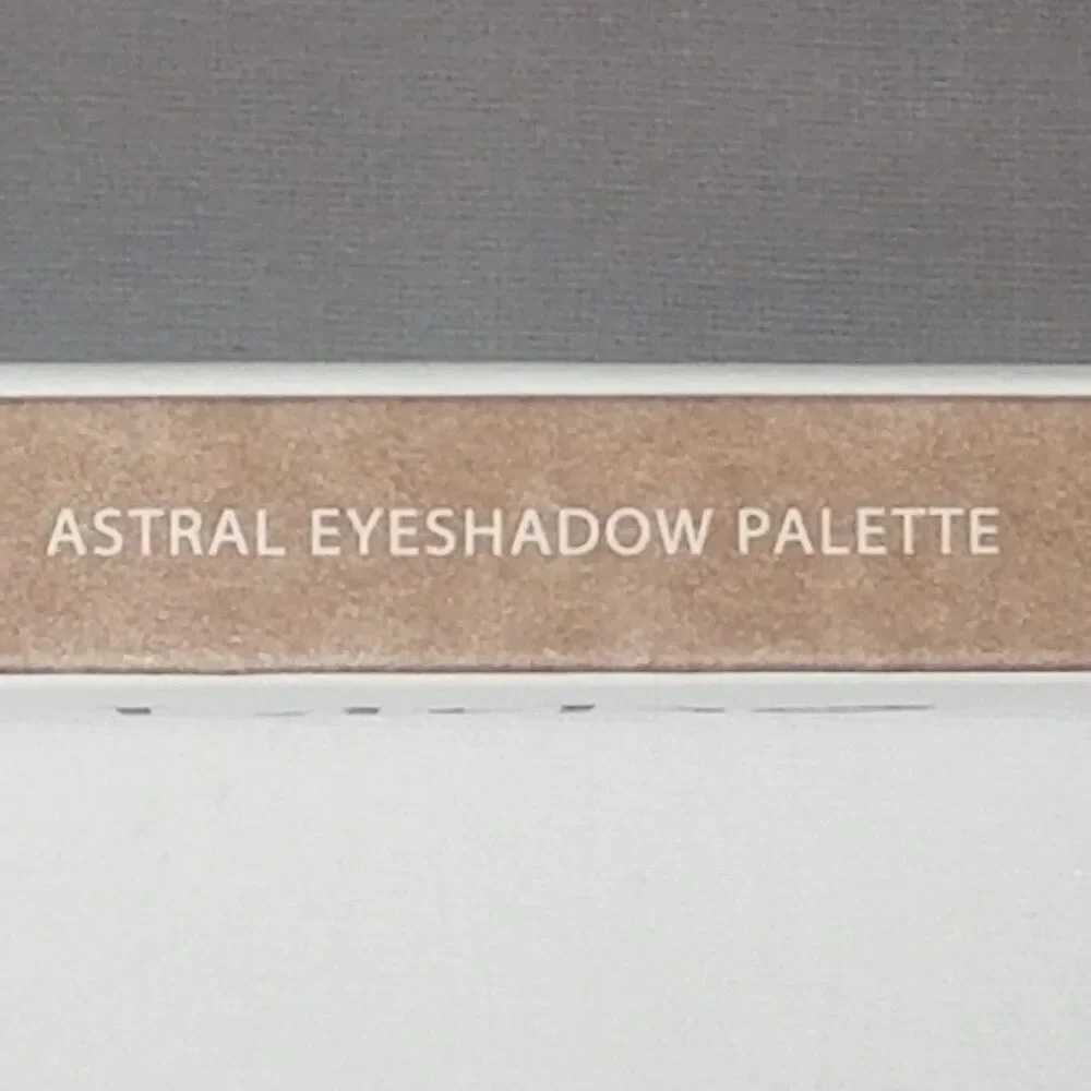Lithe Beauty - Astral Eyeshadow Palette